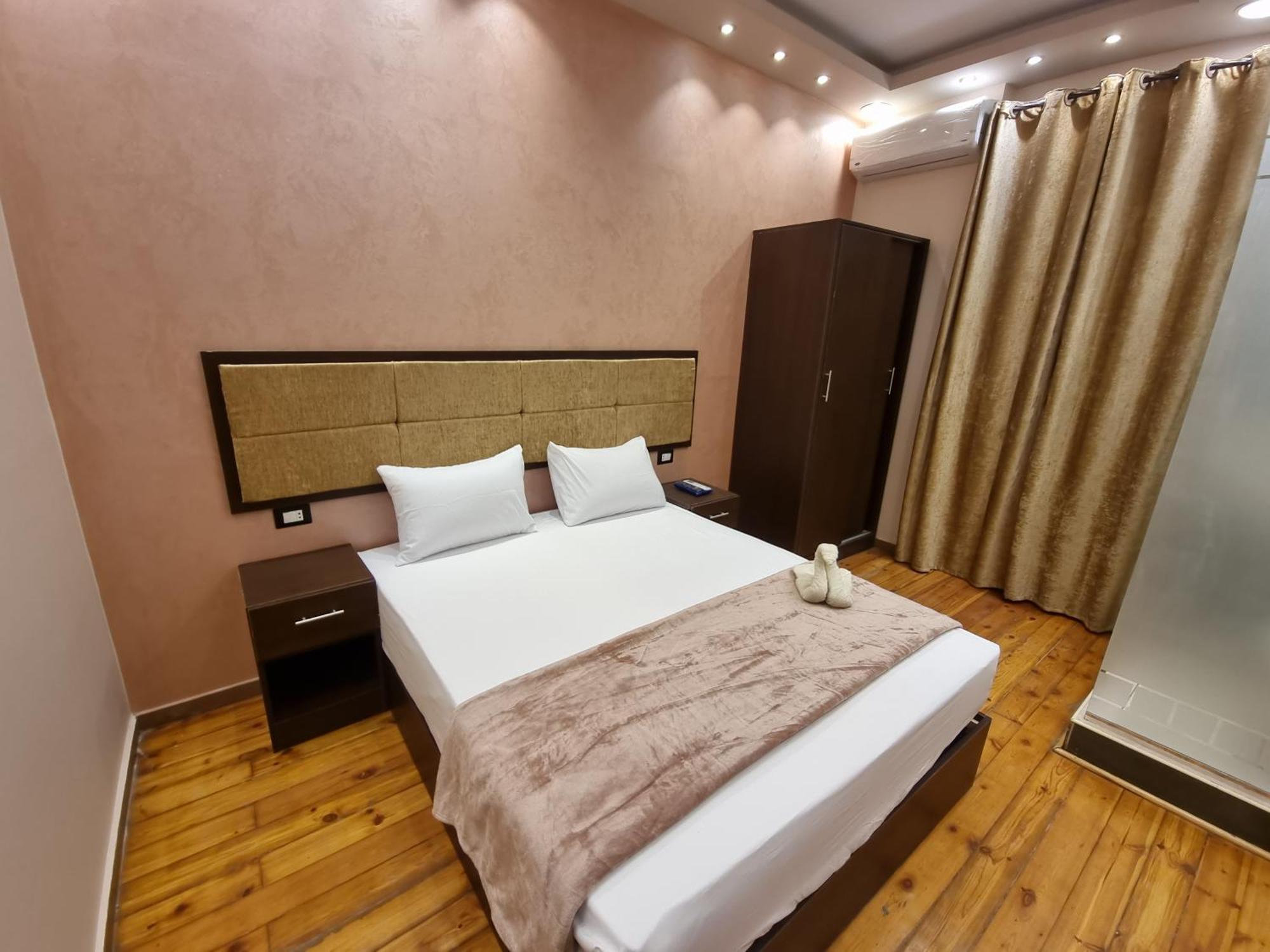 Alshawarbi Plaza Hotel Kairo Exteriör bild