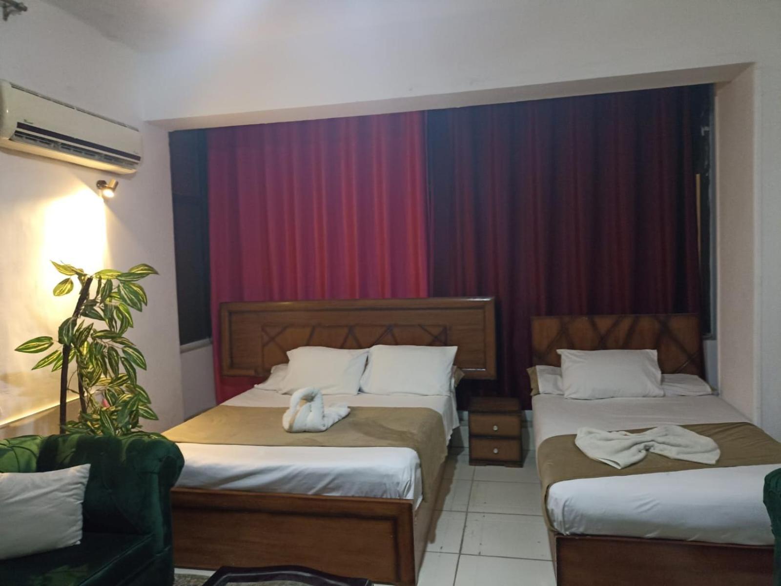 Alshawarbi Plaza Hotel Kairo Exteriör bild