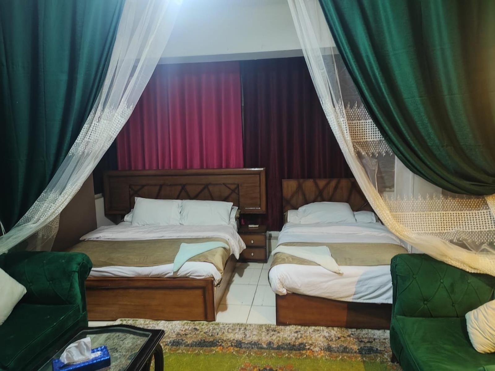 Alshawarbi Plaza Hotel Kairo Exteriör bild